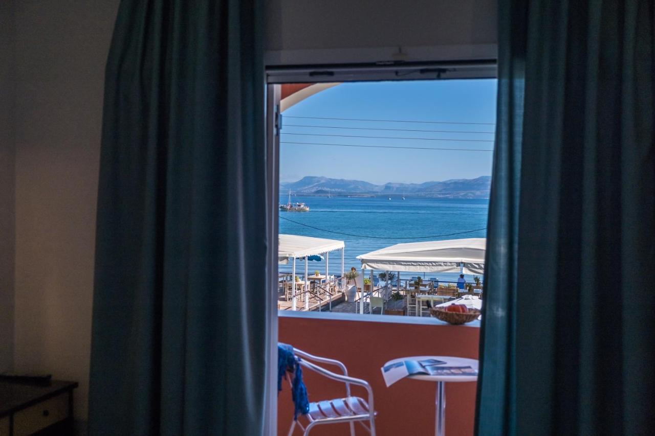 Christina Beachfront Rooms By Hotelius Petriti  Luaran gambar